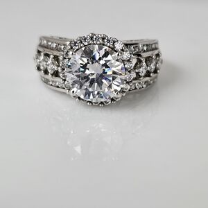 Victoria Wieck Absolute Diamond Simulant Ring Sterling Silver Size 7!
